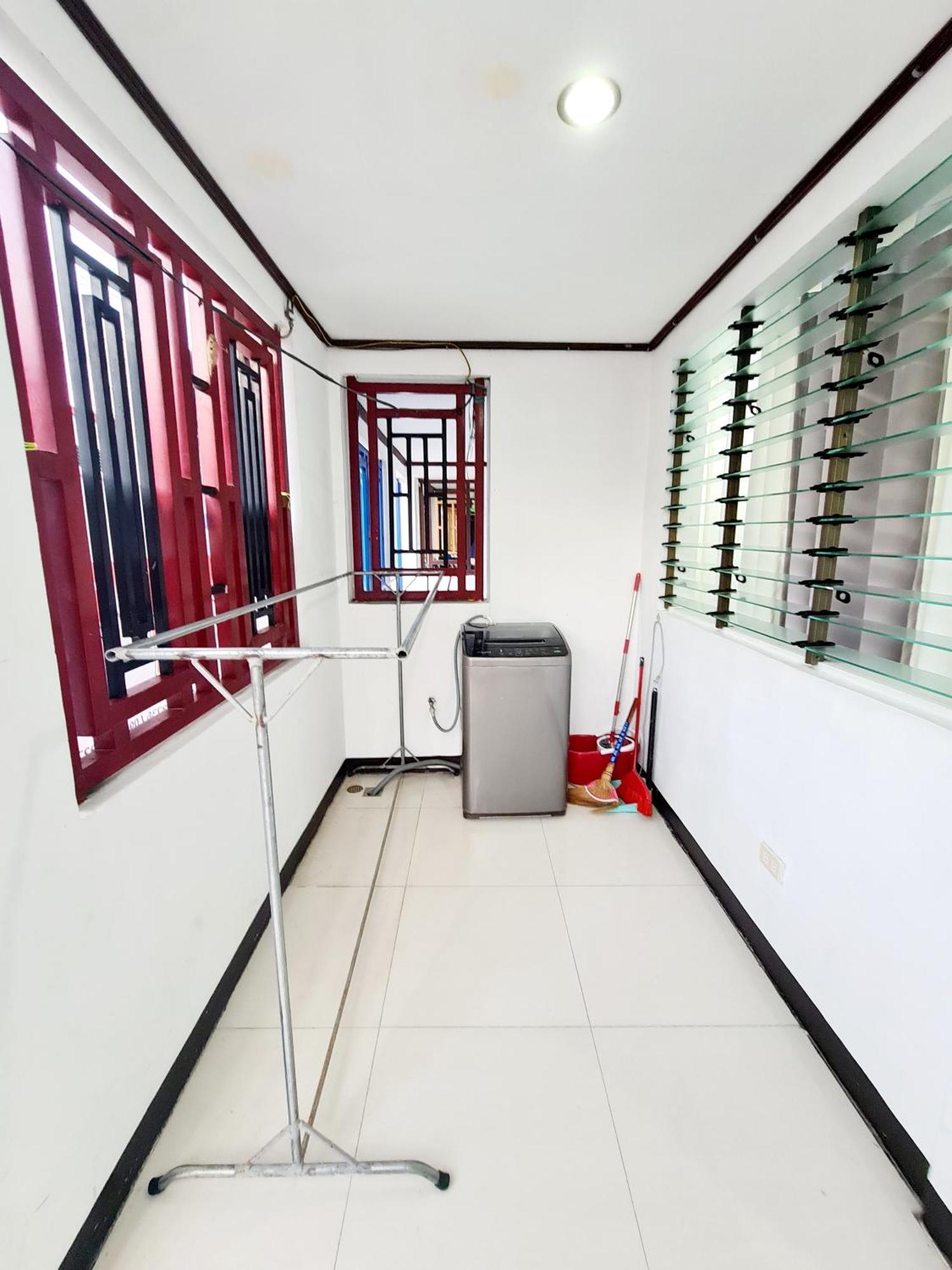 Calapan City Fully Furnished House Transient Near Xentromall L39 Екстериор снимка