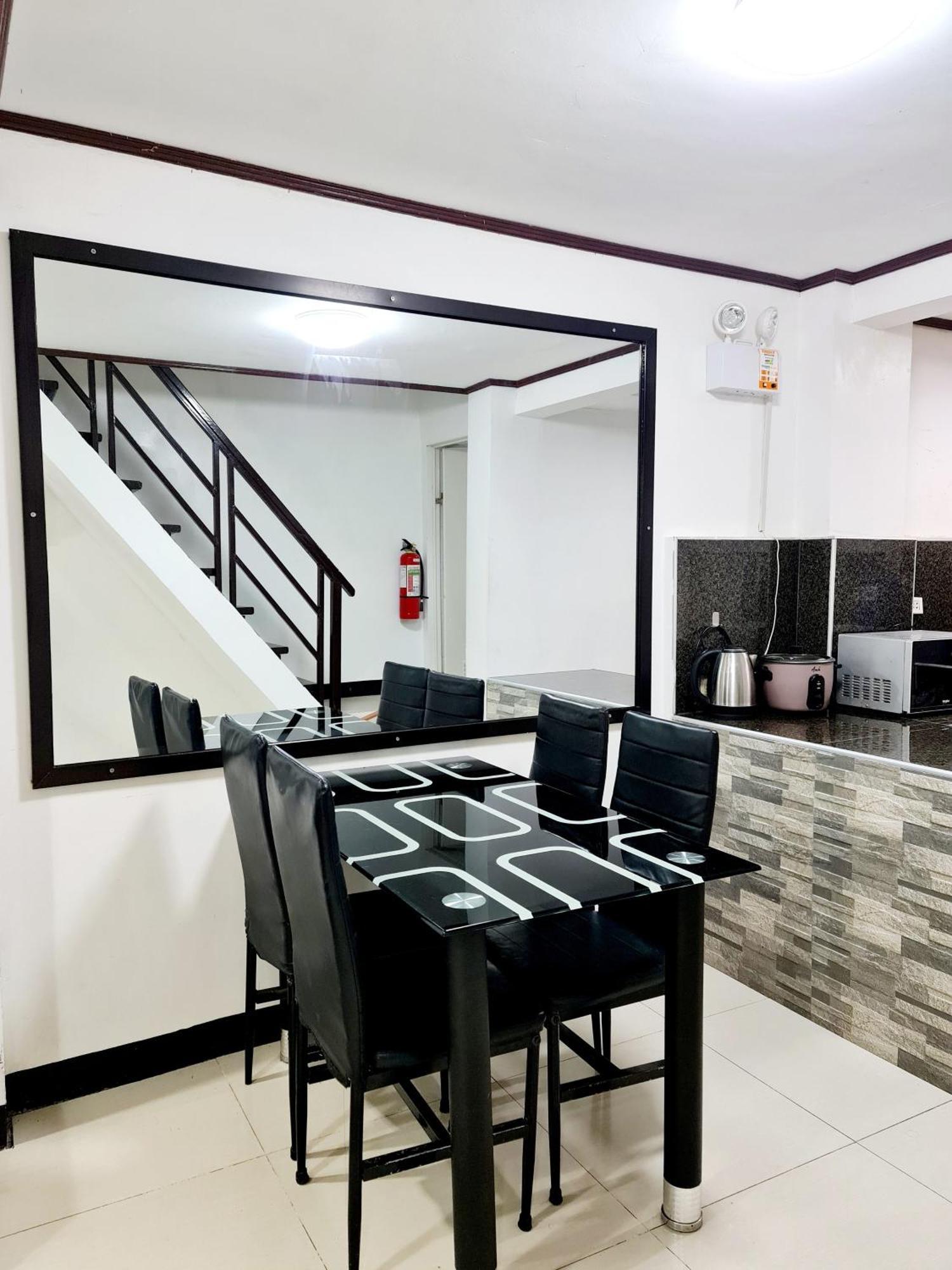 Calapan City Fully Furnished House Transient Near Xentromall L39 Екстериор снимка