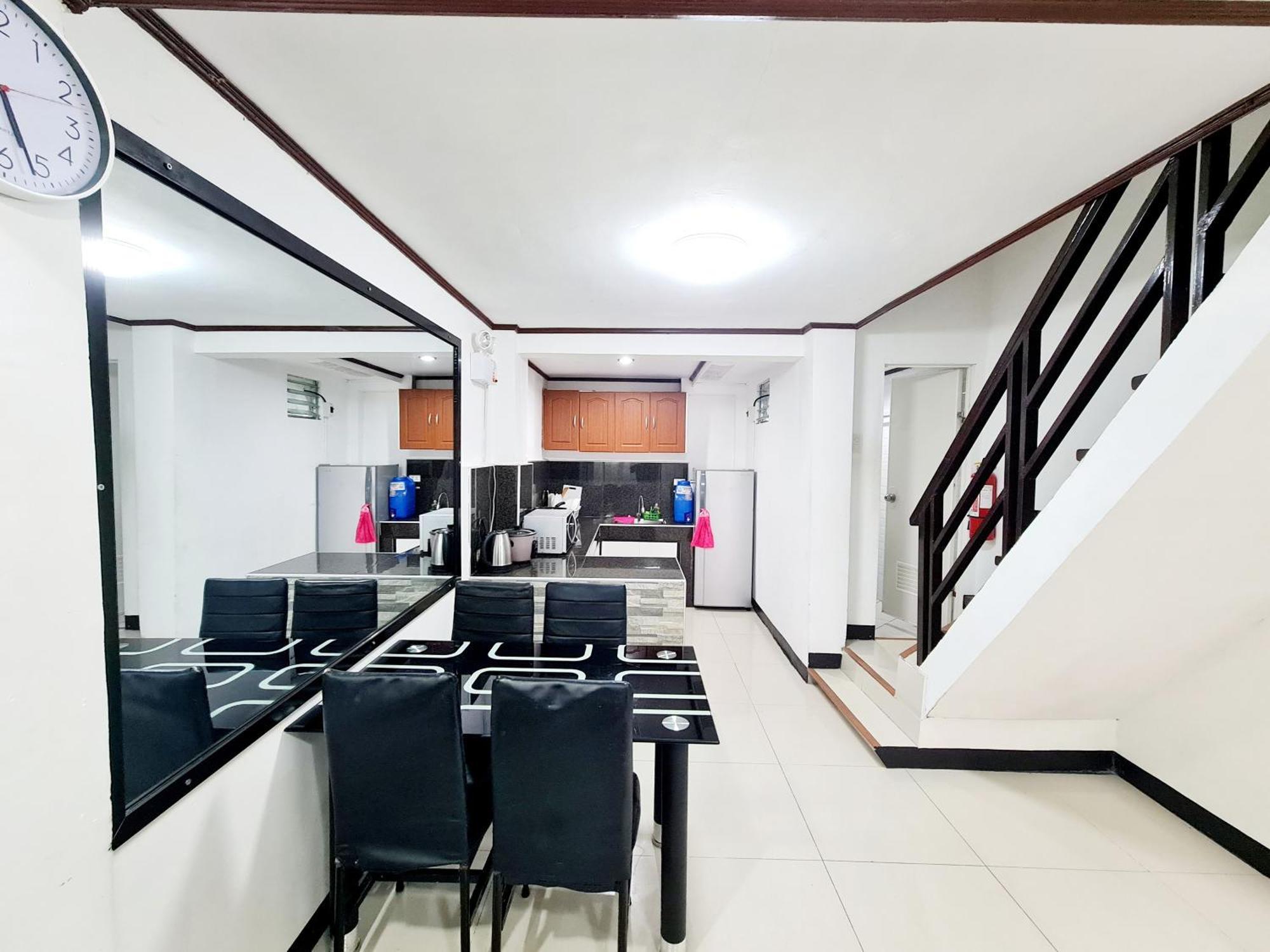 Calapan City Fully Furnished House Transient Near Xentromall L39 Екстериор снимка